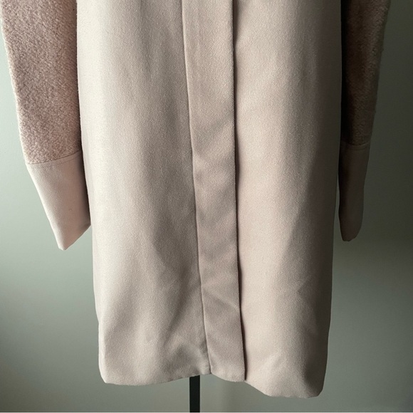 Cupcakes and Cashmere Light Blush Pink Overcoat Long Coat Sise Medium - Picture 6 of 11